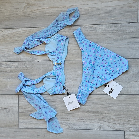 Beach Riot Bikini Set - Picture 4 of 7